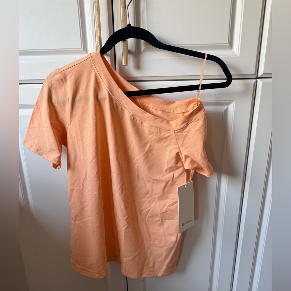 🍋Lululemon Cotton Off-Shoulder Women's Top - size S